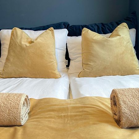 Appartement For Groups & Families - Free Parking & Near Attractions à Tromsø Extérieur photo